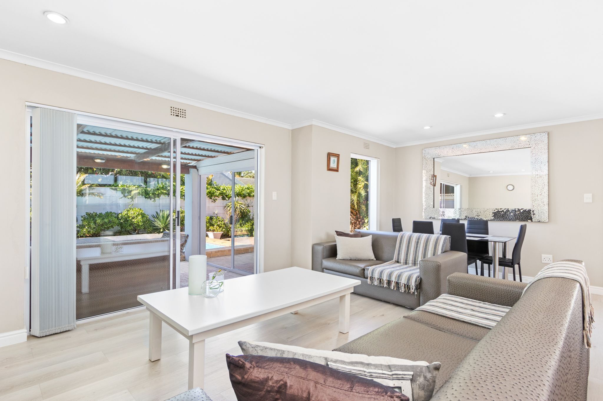 House (3 Bedrooms) | Bahagian dalam