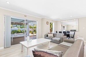 House (3 Bedrooms) | Interior - Ravens 9A (Cape Town)