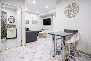 Apartment (2 Bedrooms) | Innenbereich