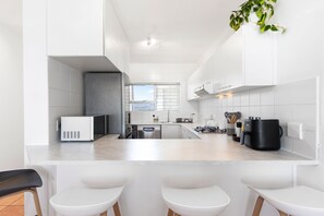 Apartment (2 Bedrooms) | Interior - Odeon Towers 1007 (Cape Town)