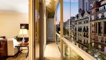 Apartment (0 Bedroom) | Interior