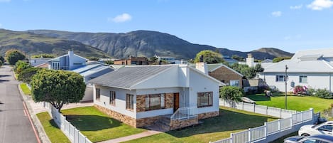 House (2 Bedrooms) | Front of property