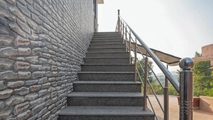 Staircase - Treebo Samsara Resort and Spa (Kaladhungi)
