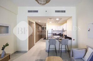 Living area - 108-Bloomfileds Cozy STU in Park View  (Abu Dhabi)