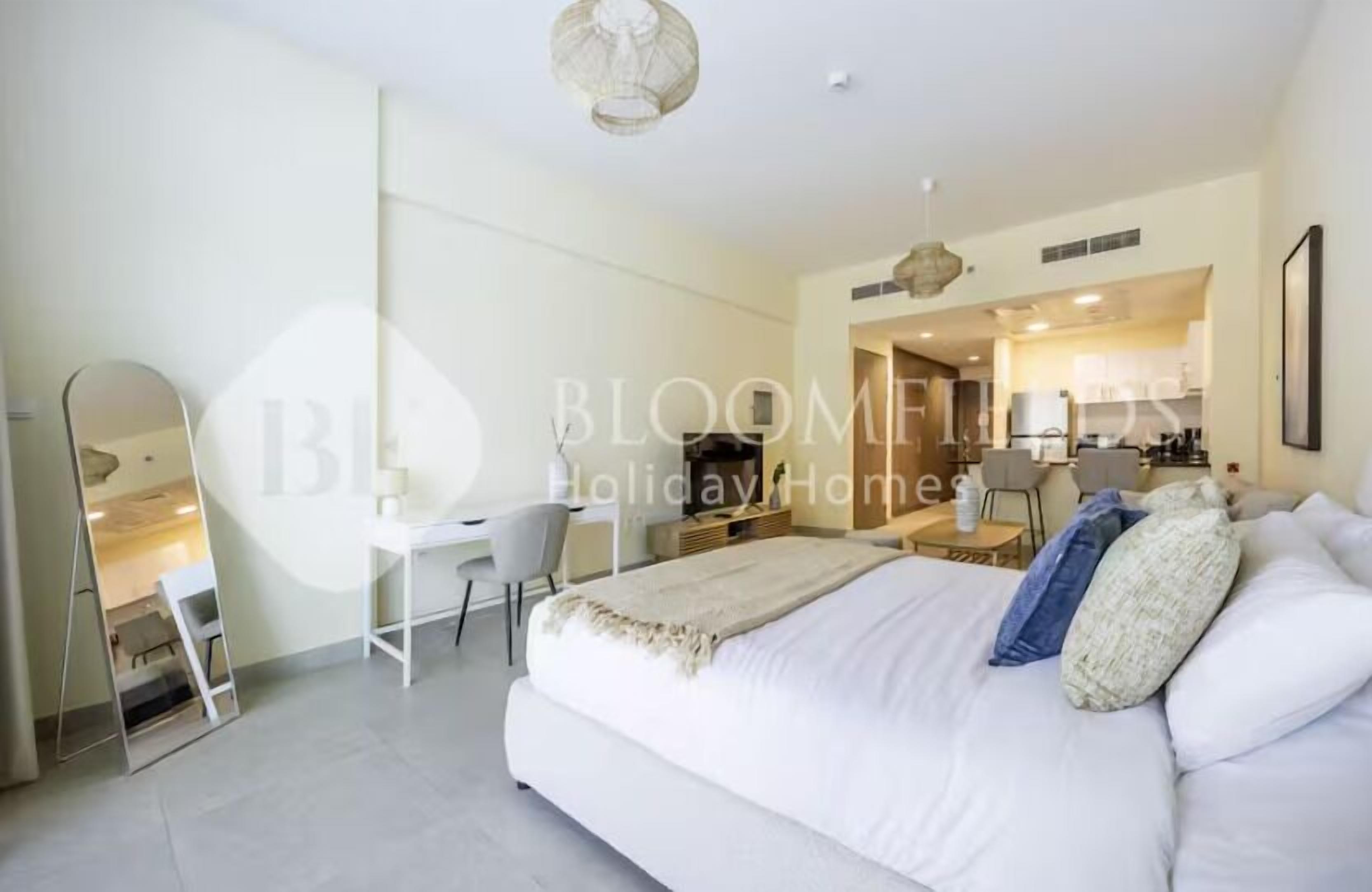 Iron/ironing board, free WiFi