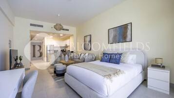 Iron/ironing board, free WiFi