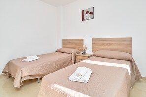 3 sovrum, strykjärn/strykbräda, wi-fi och sängkläder