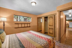 4 soveværelser, skrivebord, gratis Wi-Fi, sengetøj