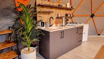 Private kitchenette