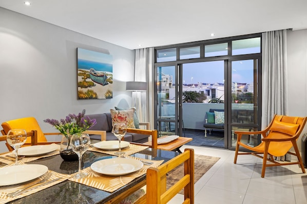 Apartment (1 Bedroom) | Interior - Eden On The Bay 104 (Cape Town)