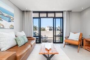 Apartment (1 Bedroom) | Interior - Eden On The Bay 104 (Cape Town)