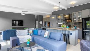 House (3 Bedrooms) | Bahagian dalam