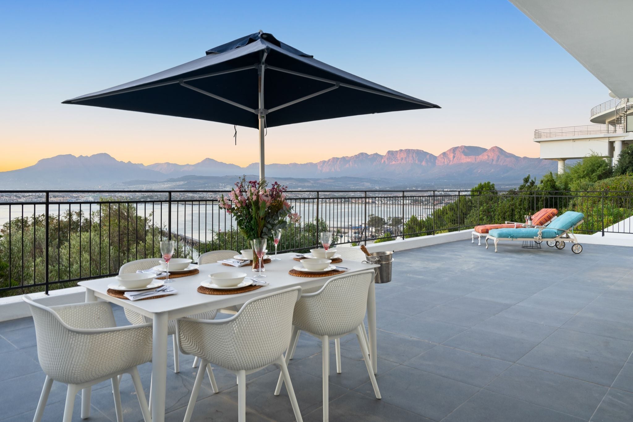 公寓 (1 Bedroom) | 住宿正面