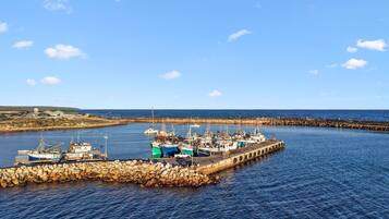 Rumah (4 Bedrooms) | Interior