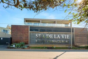 Apartment (3 Bedrooms) | Interior - Sairia House (La Mercy)