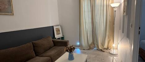 Apartment, Smoking | 1 bedroom