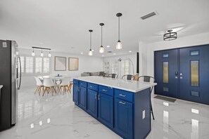 Interior - Cape Coral Family House (Cape Coral)