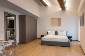 Monolocale | Una scrivania, ferro/asse da stiro, Wi-Fi gratuito, lenzuola