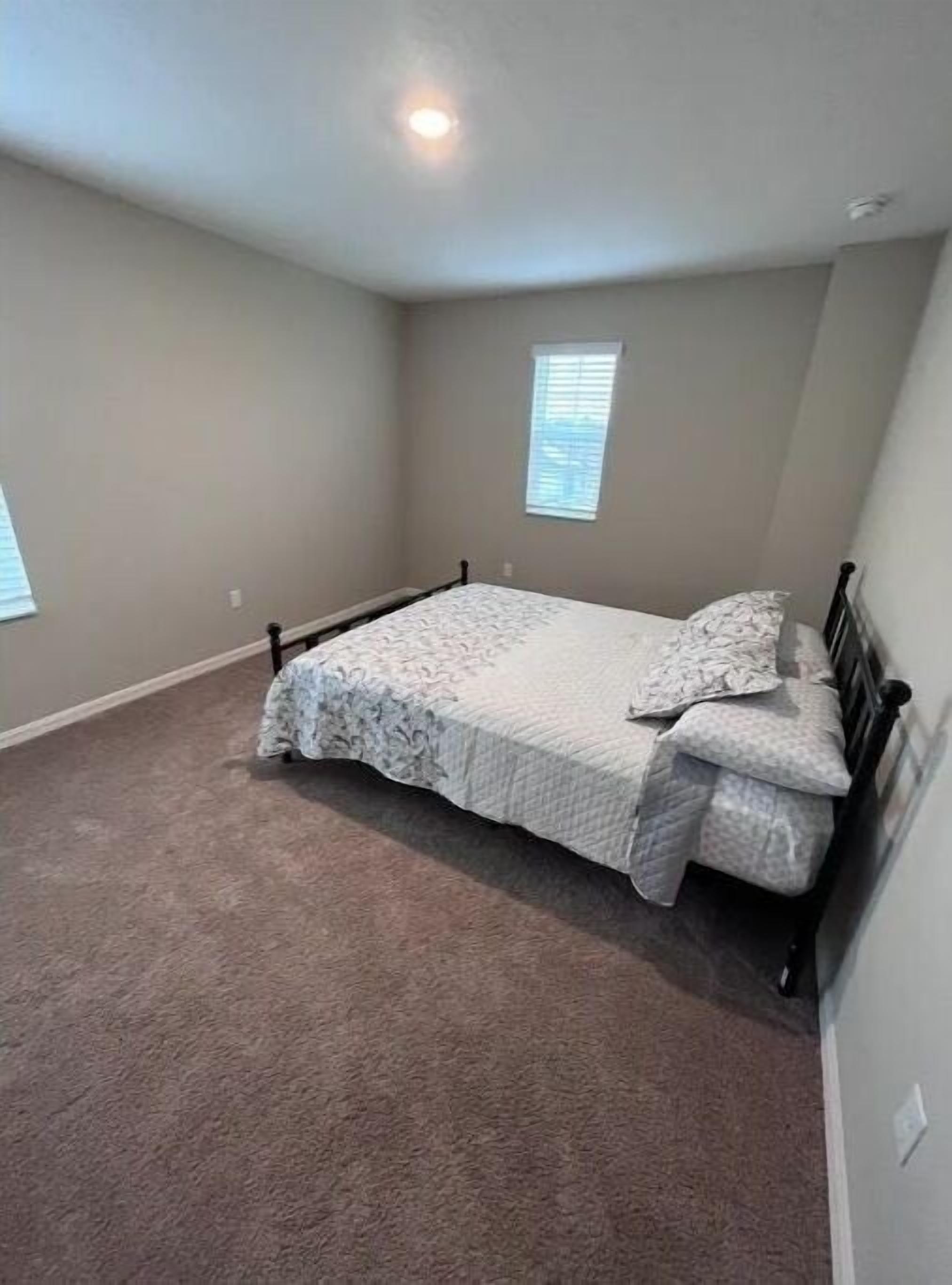 4 habitaciones, wifi y ropa de cama 