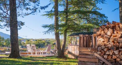 Guest Room 'Chambre La Louve' with Mountain View, Private Pool and Private Terrace
