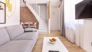 Ảnh chưa phân loại, 2 trong số 123 ảnh, nút