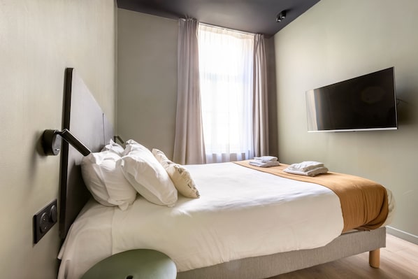 شقة سوبيريور - بحمام داخل الغرفة (Le Saint Sauveur) | مكواة/لوح كي وواي فاي مجانًا