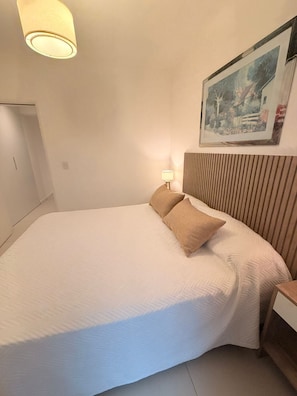 1 Schlafzimmer, Bügeleisen/Bügelbrett, kostenloses WLAN, Bettwäsche