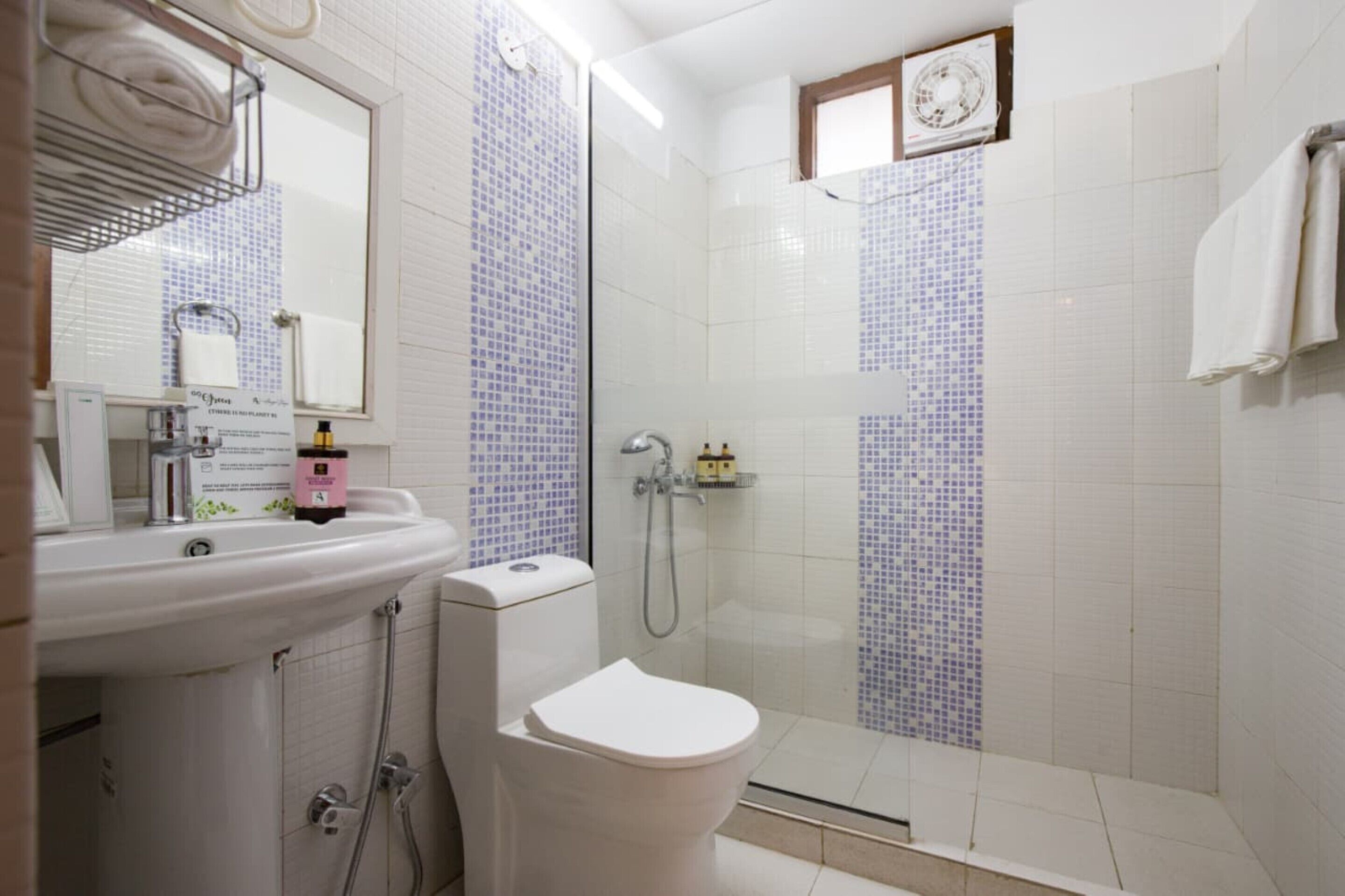 ห้องดีลักซ์ดับเบิล, วิวภูเขา | ห้องน้ำ | ของใช้ในห้องน้ำฟรี, สบู่, ยาสระผม, กระดาษชำระ