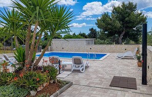 Pool - Stunning home in Seget Donji (Seget Donji)