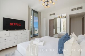 Apartment, Marina View | Free WiFi - LUX LIV Contemporary Marina Suite 2 (Dubai)
