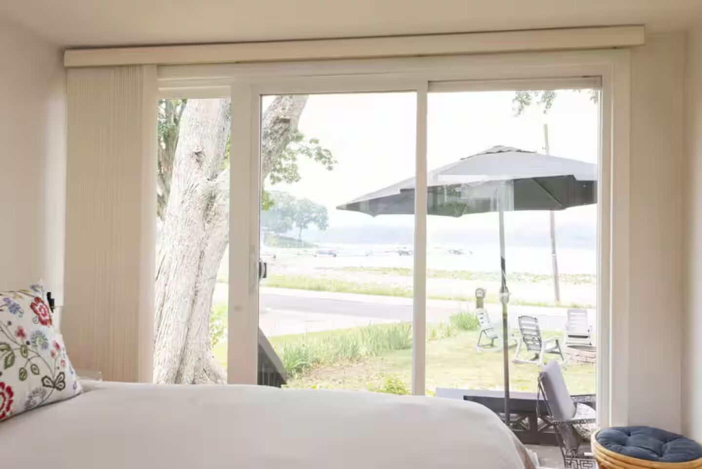 3 عدّة غرف نوم ومكواة/لوح كي وسرير سفر وواي فاي مجانًا