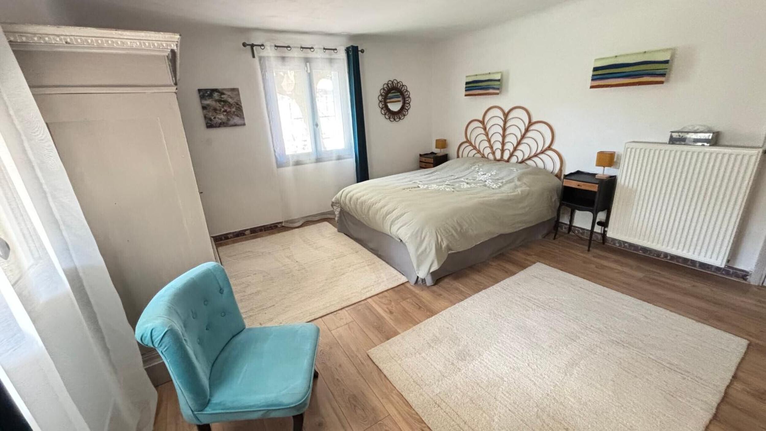 1 chambre, fer et planche à repasser, Wi-Fi, draps fournis