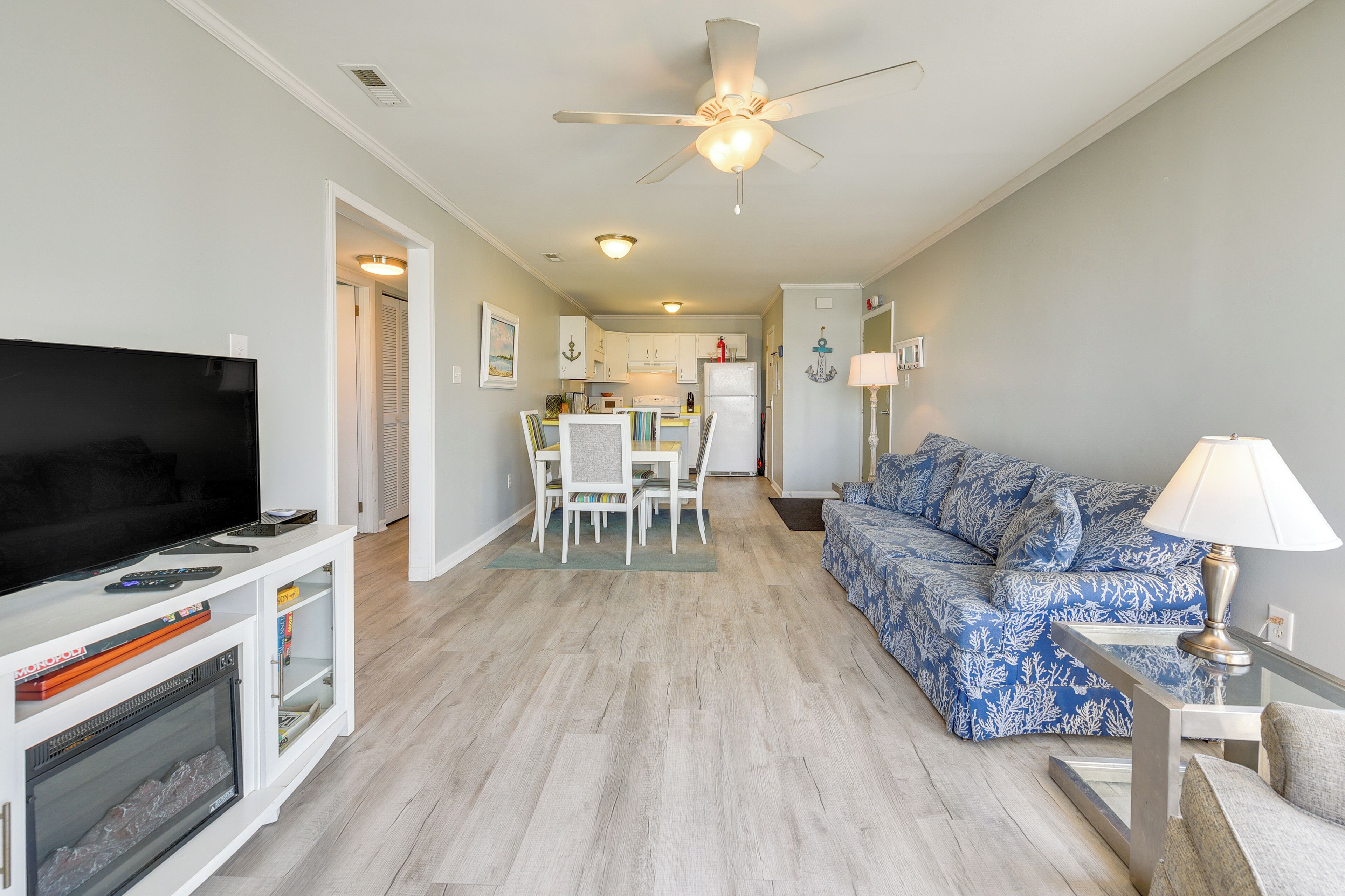 Apartment (2 Bedrooms) | Front of property