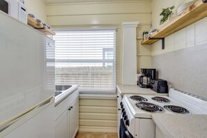 Apartment (1 Bedroom) | Interior