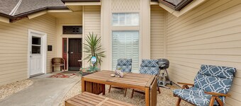 Golf, Hike, Explore: Apt 9 Mi to Dtwn Fresno!