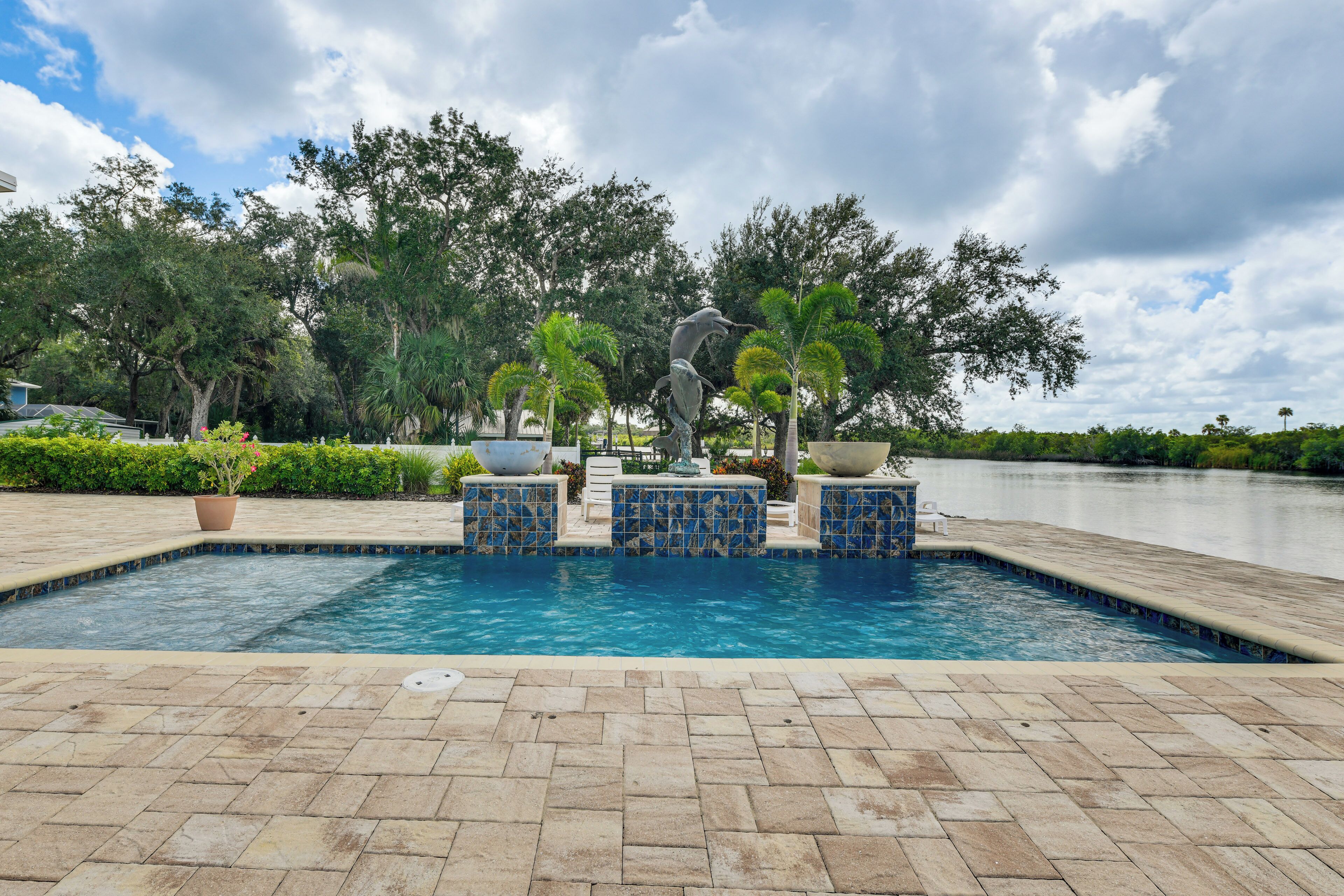 Talo (5 Bedrooms) | Sisätilat