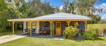 < 1 Mi to Downtown Arcadia: Tranquil Wooded Escape