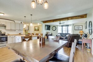 Interior - 1 Mi to Shops & Cafes: Updated Cassville Home! (Cassville)