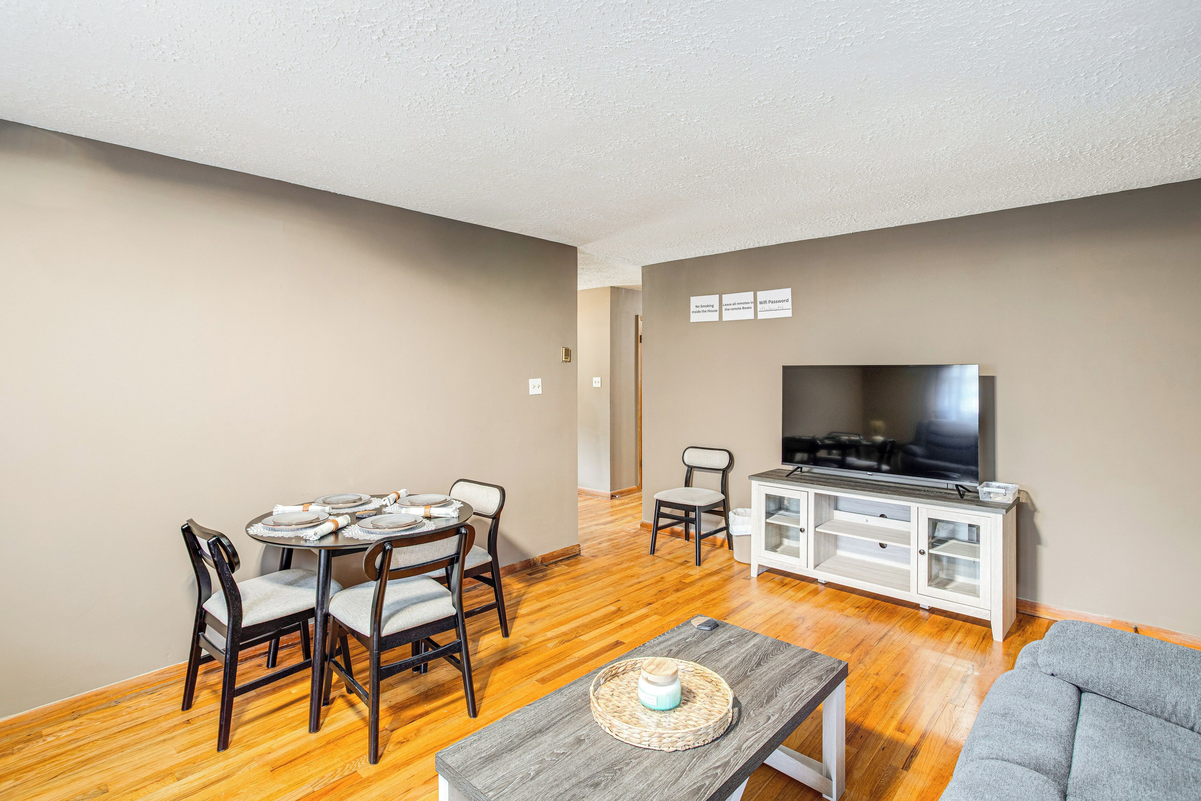 House (3 Bedrooms) | Interior