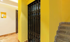 Lift - Itsy Hotels White Castle (Kolkata)