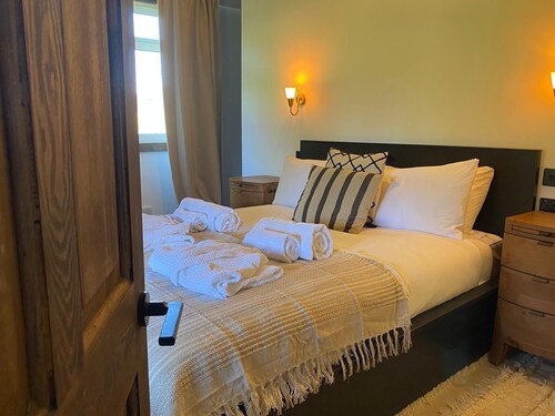 Hunters Cabin- Farm Stay