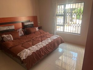 Desk, laptop workspace, free cribs/infant beds, free WiFi