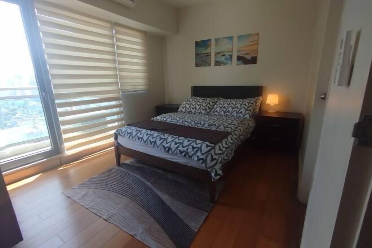 Schallisolierte Zimmer, Bügeleisen/Bügelbrett