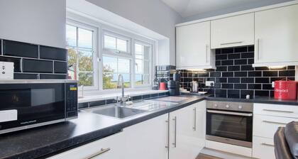 The Granary - 2 Bedroom Cottage - Penally