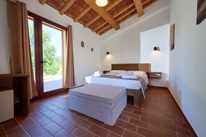 1 habitación, wifi y ropa de cama
