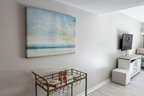 Interior - Sunset Rentals | Courtside 52 (Hilton Head Island)