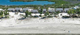 Beach Cottage 1415: Newly Remodeled Gulf-Front Bliss in Captiva