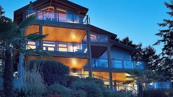 숙박 시설 정면