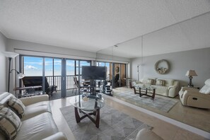 Smart-TV, DVD-Player