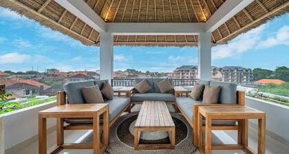 Luxe 5BR Villa Near Sanur Beach w/ Pool & Sea View